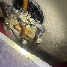 Tub-and-Shower-Valve-Repair-1 0